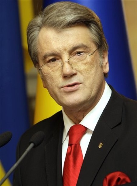 Юшченко подписа поправките в избирателния закон