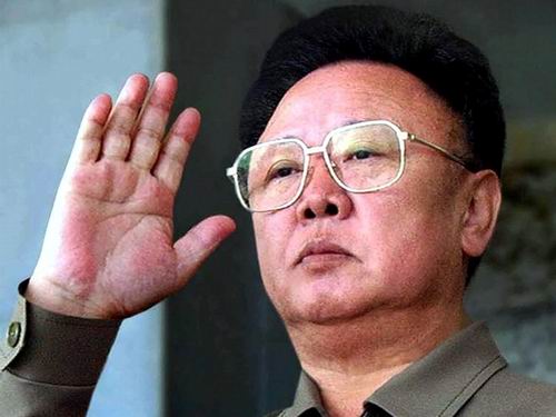 Северна Корея чества рождения ден на диктатора си