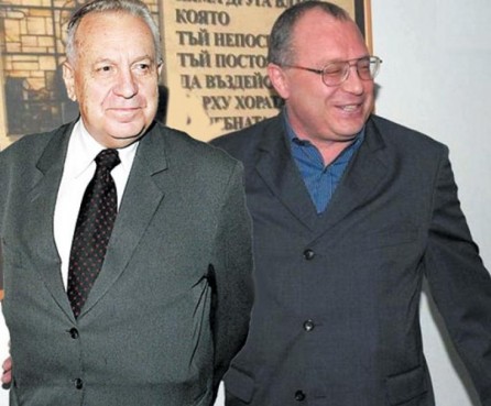Уволненият от ВСС прокурор имал телефонна връзка и със Самоковеца, Татарчев го наричал &quot;сине&quot; 