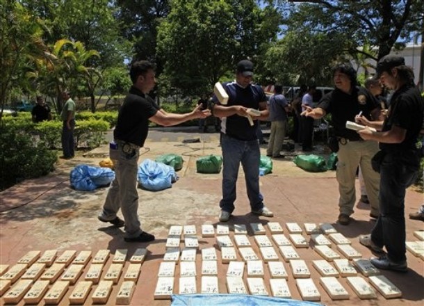 Заловиха 1,2 тона кокаин в Испания