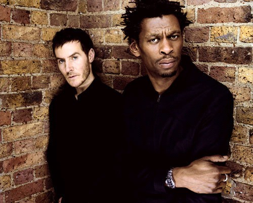 Кралете на трип-хопа Massive Attack идват на 15 юли