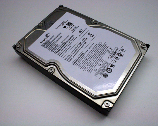 Seagate разработва твърд диск с капацитет три терабайта