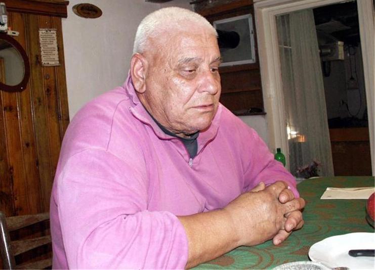 Бащата на Симеон Дянков счупи рамо, оперират го