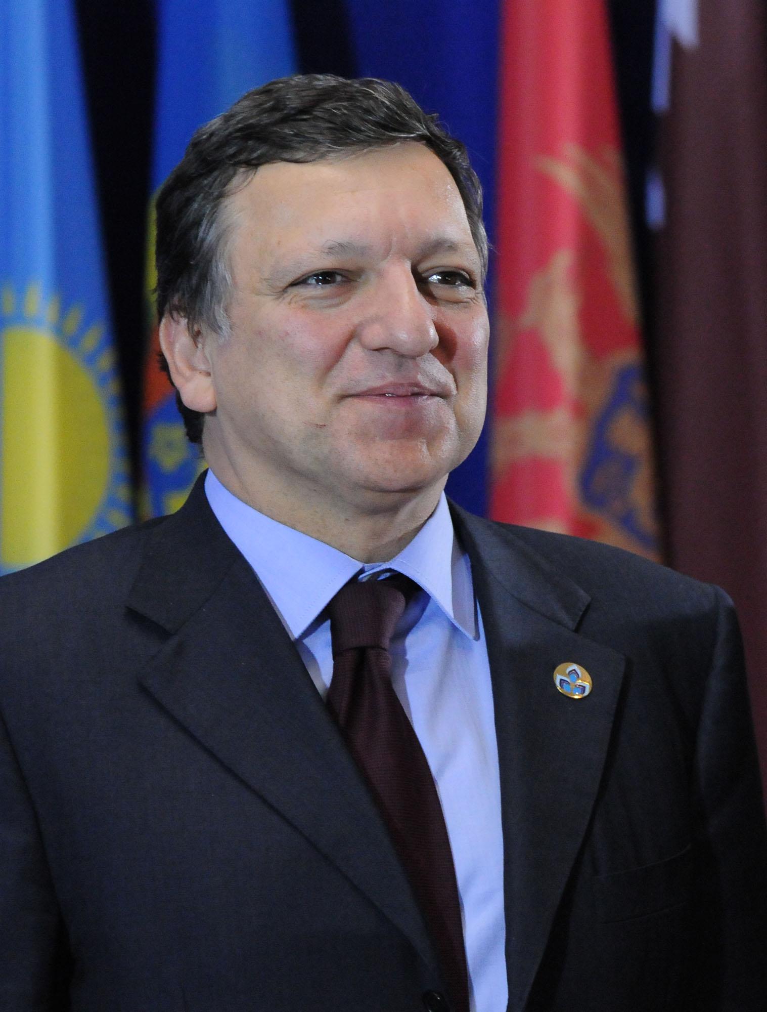 Барозу подкрепи критиките срещу Франция