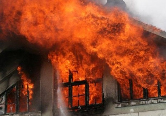 Старец изгоря в центъра на Варна