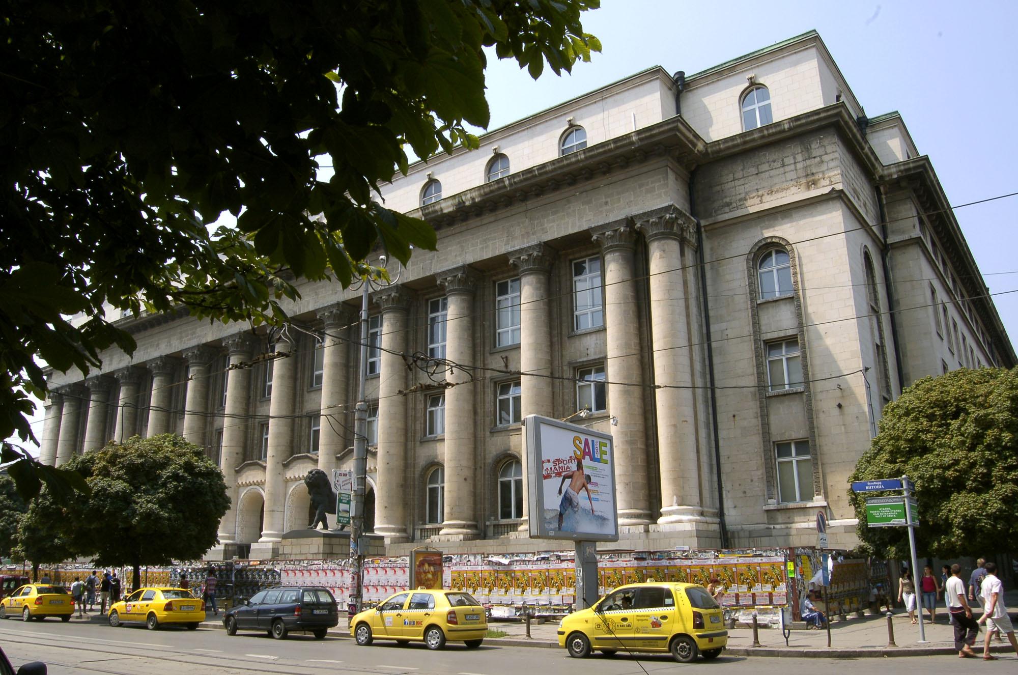 70% от българите: Съдът е под политически натиск 