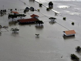 Ужас в Мексико! Силните дъждове взеха най-малко пет жертви