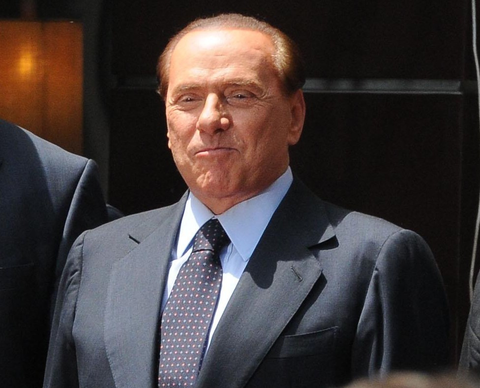 Започна разследване срещу Берлускони заради Мишел Бонев