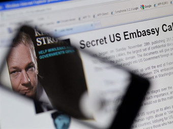 Хакери отмъстиха за преследването на Асандж и блокирането на WikiLeaks