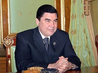 В Туркменистан съчиниха &quot;Песен на радостта&quot; в чест на президента-Слънце