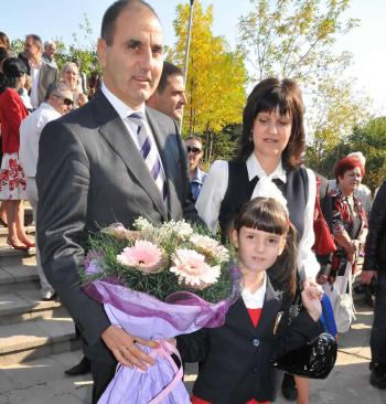 Цветанов ще стане за трети път татко за Деня на влюбените