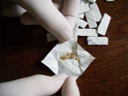 Иззеха канабис и метаамфетамин в студентски общежития