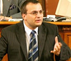 Мартин Димитров: Възможно е да има предсрочни избори след вота за президента  