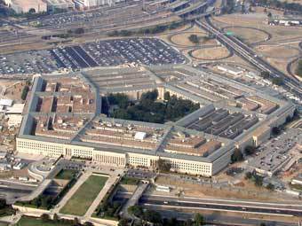 Пентагонът иска 671 милиарда долара за 2012 година