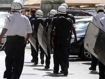 Танковете напуснали централния площад в столицата на Бахрейн