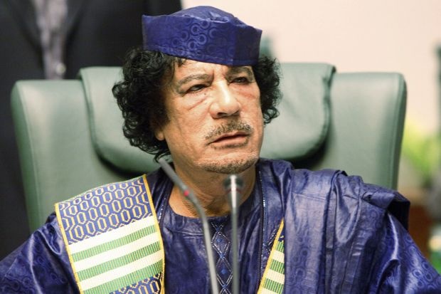 Кадафи ще награждава &quot;свои&quot;