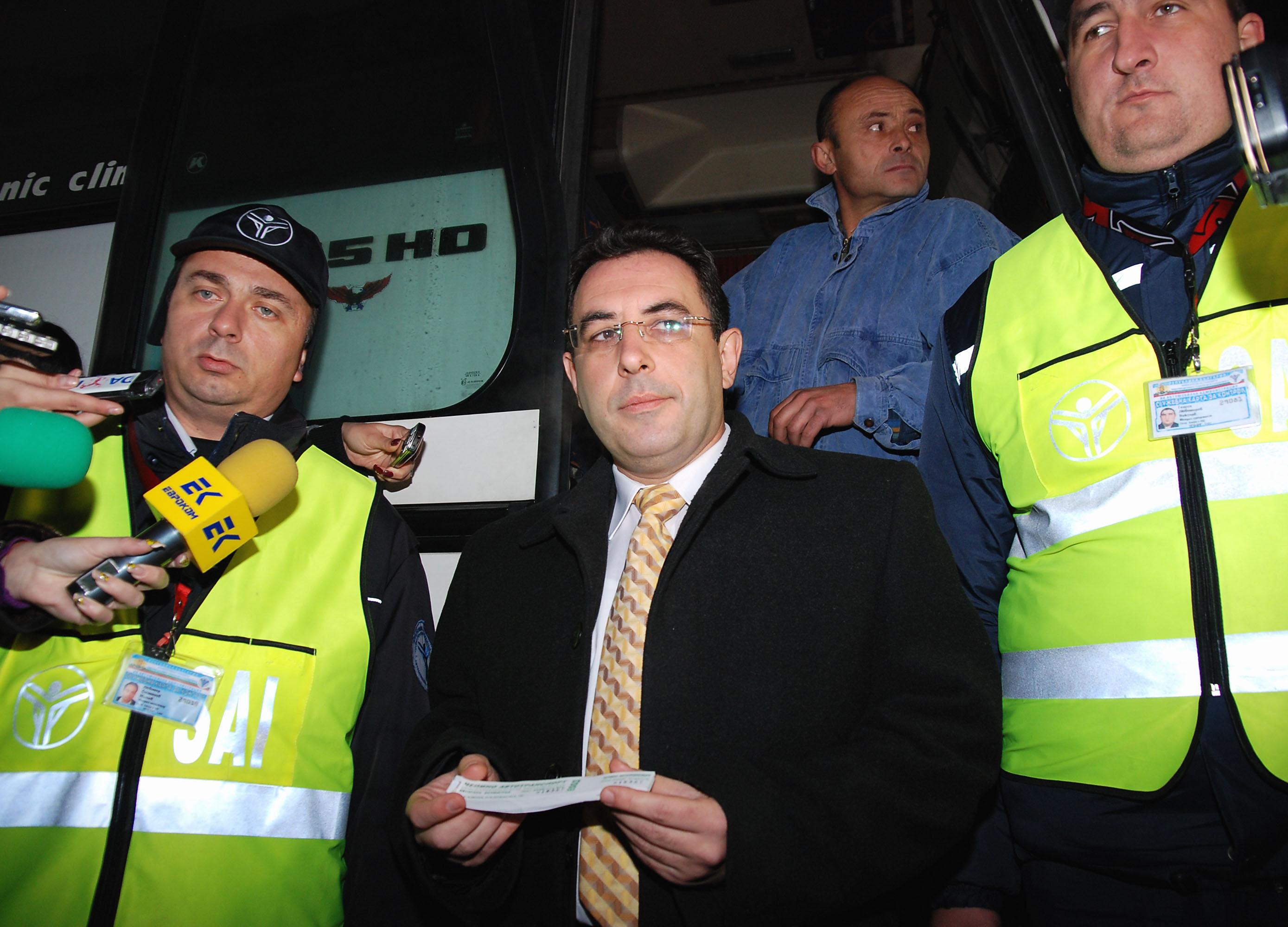 Министърът на транспорта провери такси в Банско