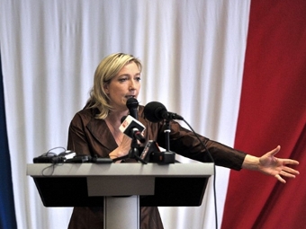 На Мари Льо Пен предсказаха лидерство в първия тур на президентските избори