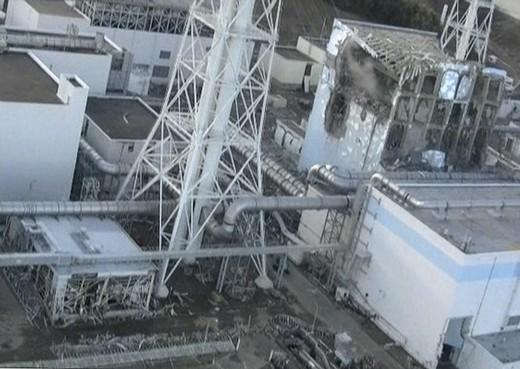 Пробиха покривите на реактор 5 и 6 във Фукушима 