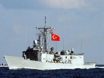 Турция се присъедини към операцията против Кадафи