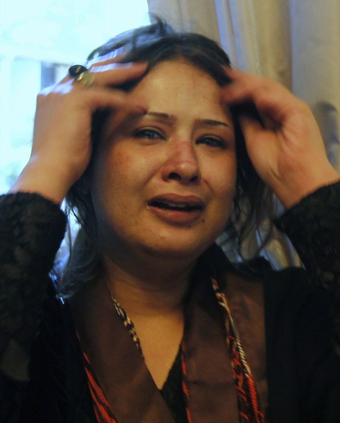 Хора на Кадафи уринирали върху жена от Бенгази