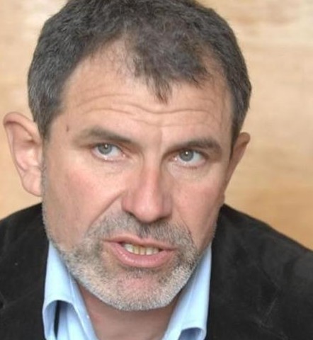 Методи Андреев: Задкулисни сили издигат Симеон и Кунева за президент