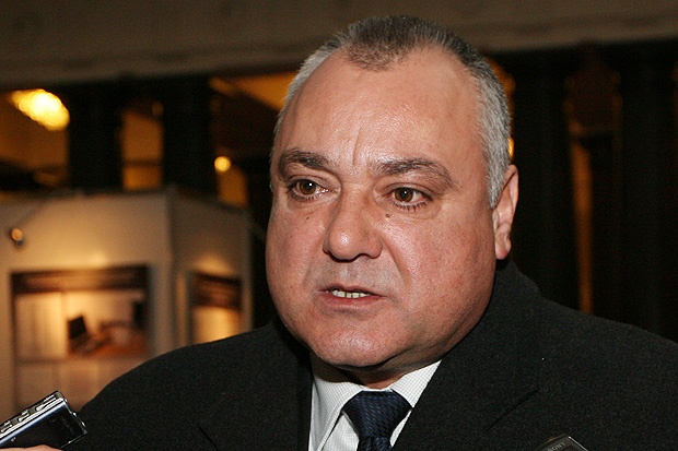 Валентин Николов: Евродепутатът Слави Бинев обмисля напускането на &quot;Атака&quot;