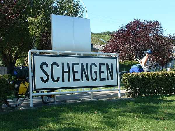 Остава още една стъпка на България до Шенген