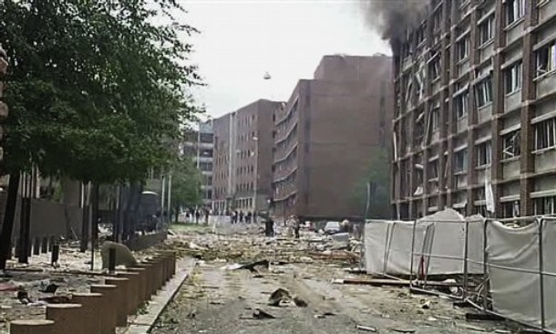 Кола-бомба избухна в центъра на Осло (ВИДЕО)

