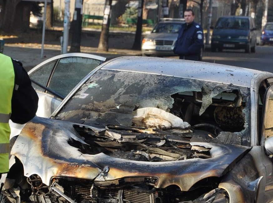 И в Пловдив горят автомобили