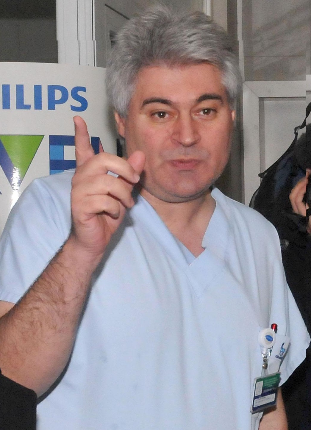 Д-р Костов остава в управата на Шейново