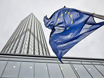 Асоциацията за защита на потребителите пусна жалба до ЕЦБ за сделката между Сосиете Женерал Експресбанк и Банка ДСК