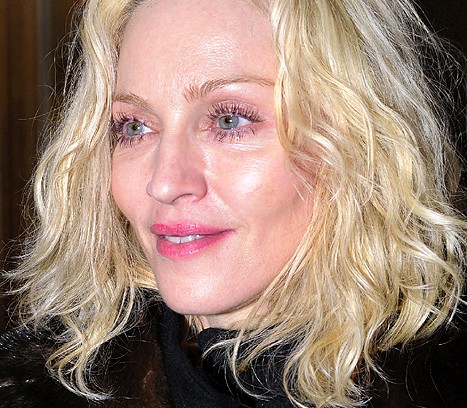 Мадона се спаси от съд след съседски скандал