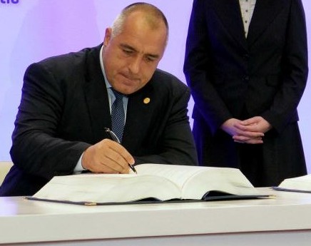 Борисов след споразумението в Брюксел: Променяме конституцията до март!