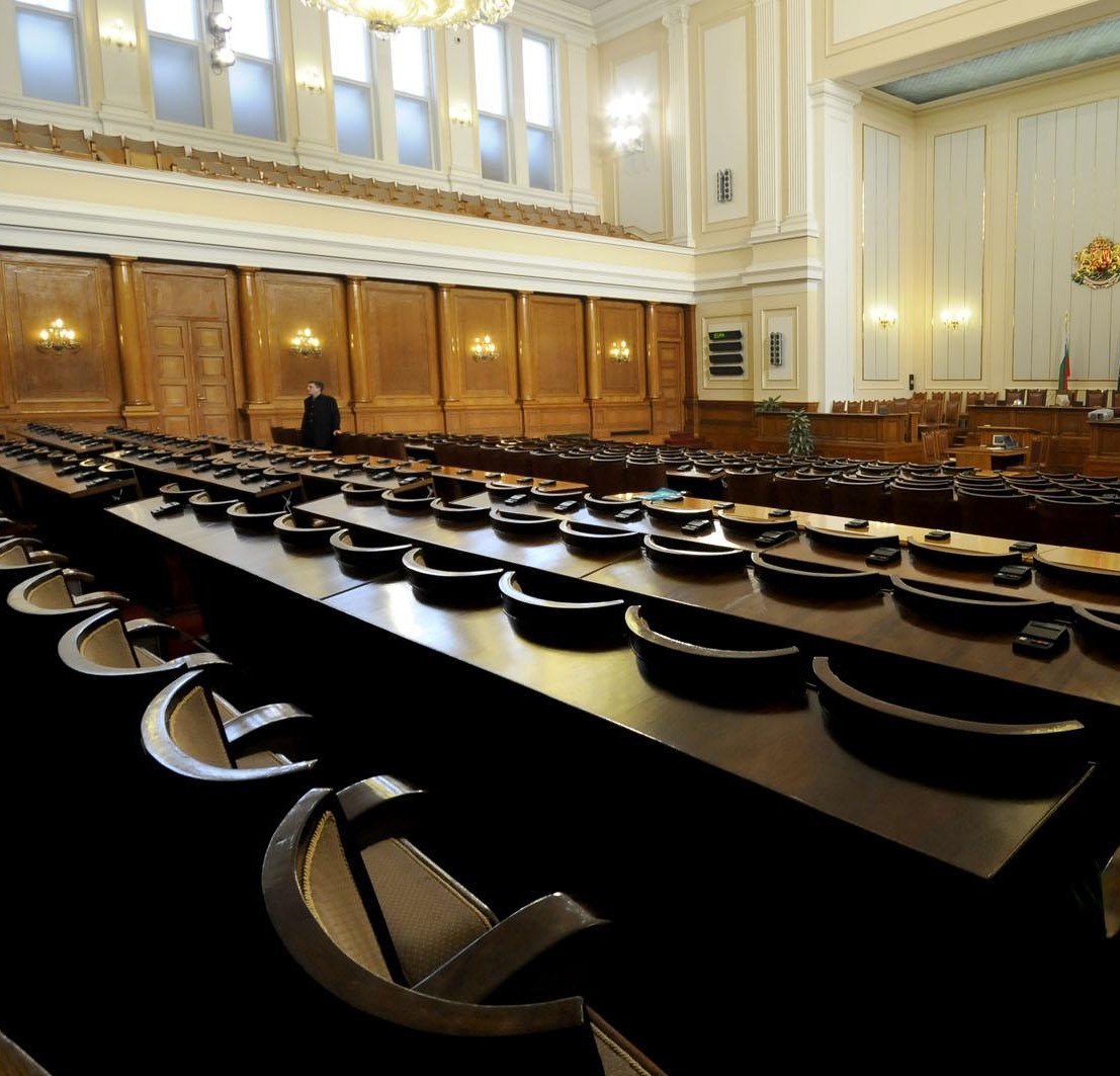 Парламентът избра инспекторите към Висшия съдебен съвет