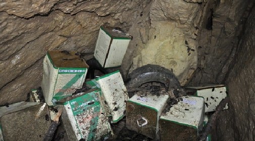 Вадят близо тон хербицид, складиран в пещера
