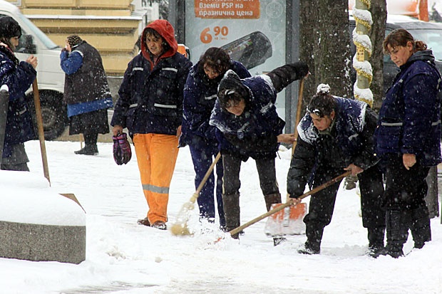 Глобиха  322-ма за непочистен сняг в София 