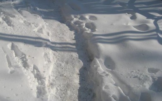 Мъж замръзна в снега край Габрово 