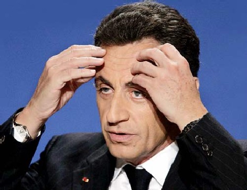 Саркози направи на пух и прах Оланд