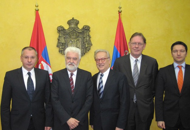 Станишев подкрепи сръбските реформи 