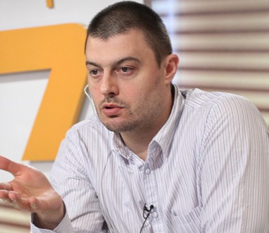 Бареков писал коментари в “Труд” и “24 часа”, изтрили ги