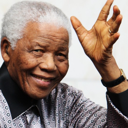 Нелсън Мандела е бил приет в болница