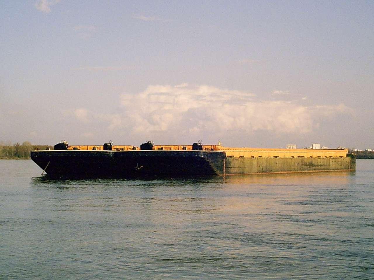 Молдовски кораб бедства в Дунав 