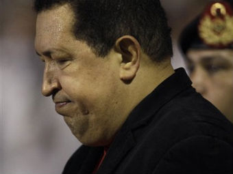 Чавес се върна във Венецуела след операция