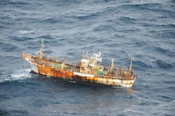 След земетресението в Япония през 2011-а: Призрачен кораб преплува от Япония до Канада
