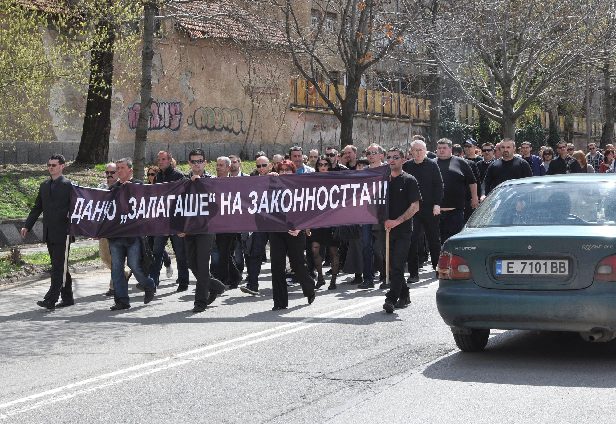 Мълчаливо шествие за убития Йордан Динов