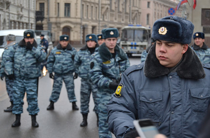 Млада московчанка преби в кафене полицай от патрул