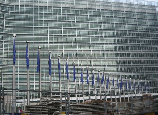 ЕК дава 200 млрд. евро на ЕС 