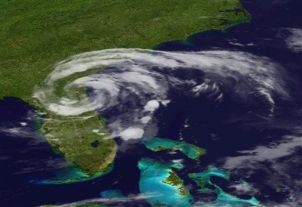 Ураганът “Берил” остави хиляди американци без ток