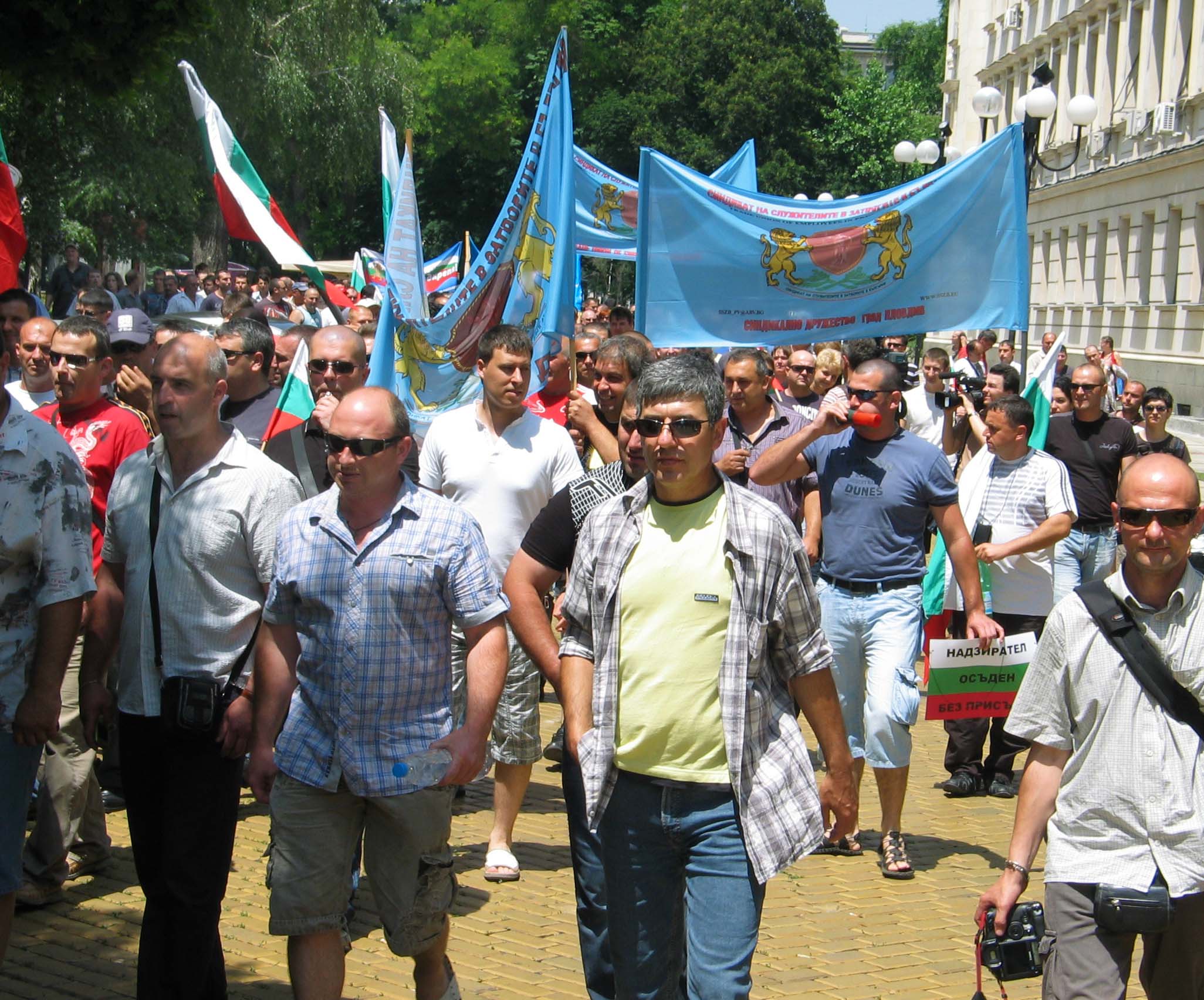Близо 9 милиона лева дължат българските затвори за ток и вода